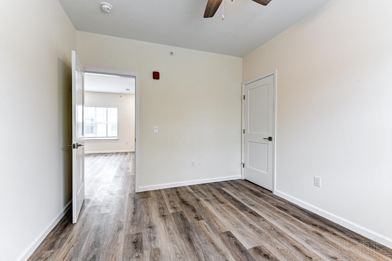 Matthew Manor Apartments Fox Chase