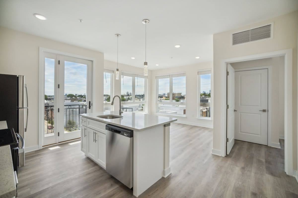 The Mill at York Station: Commute and Transit Guide | Quick Routes and Reality Checks