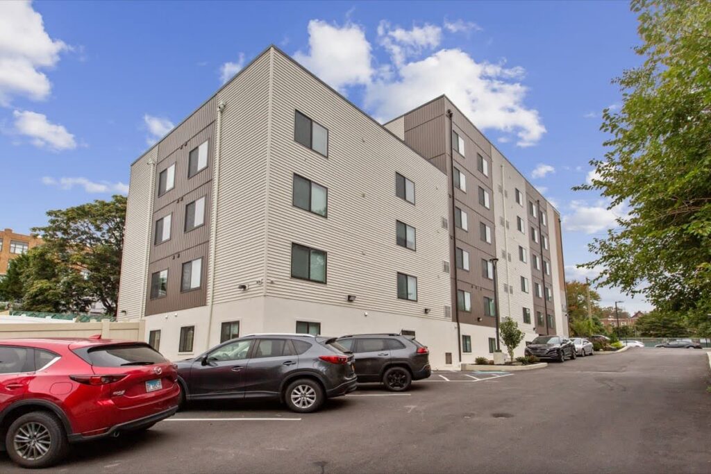 private parking lot at The View at Manayunk apartments